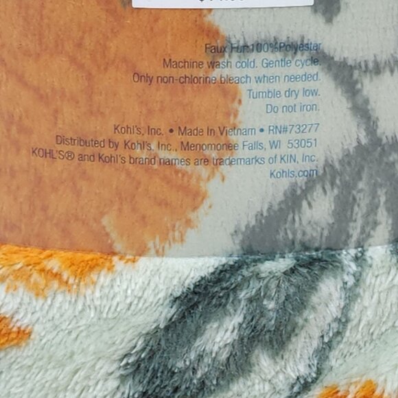 The Big One Oversized Plush Throw Blanket 5'x6' Marigold Floral Pattern Soft & C - Picture 5 of 9